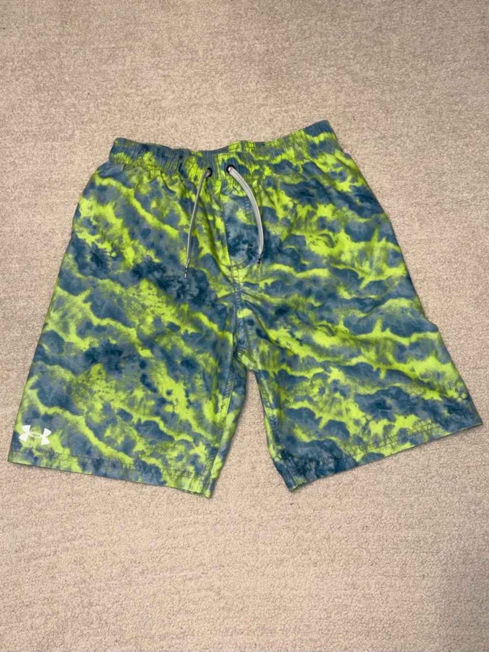 Under Armour Boys Swim Trunks - Size Youth XL - Teal/Yellow Camo - Picture 2 of 4